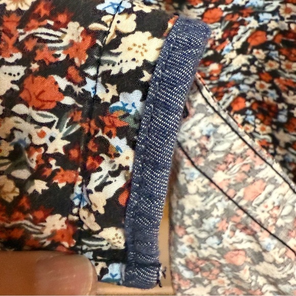 Denim & Flower | Brown Floral Button Down Shirt | Sz M - Picture 10 of 10